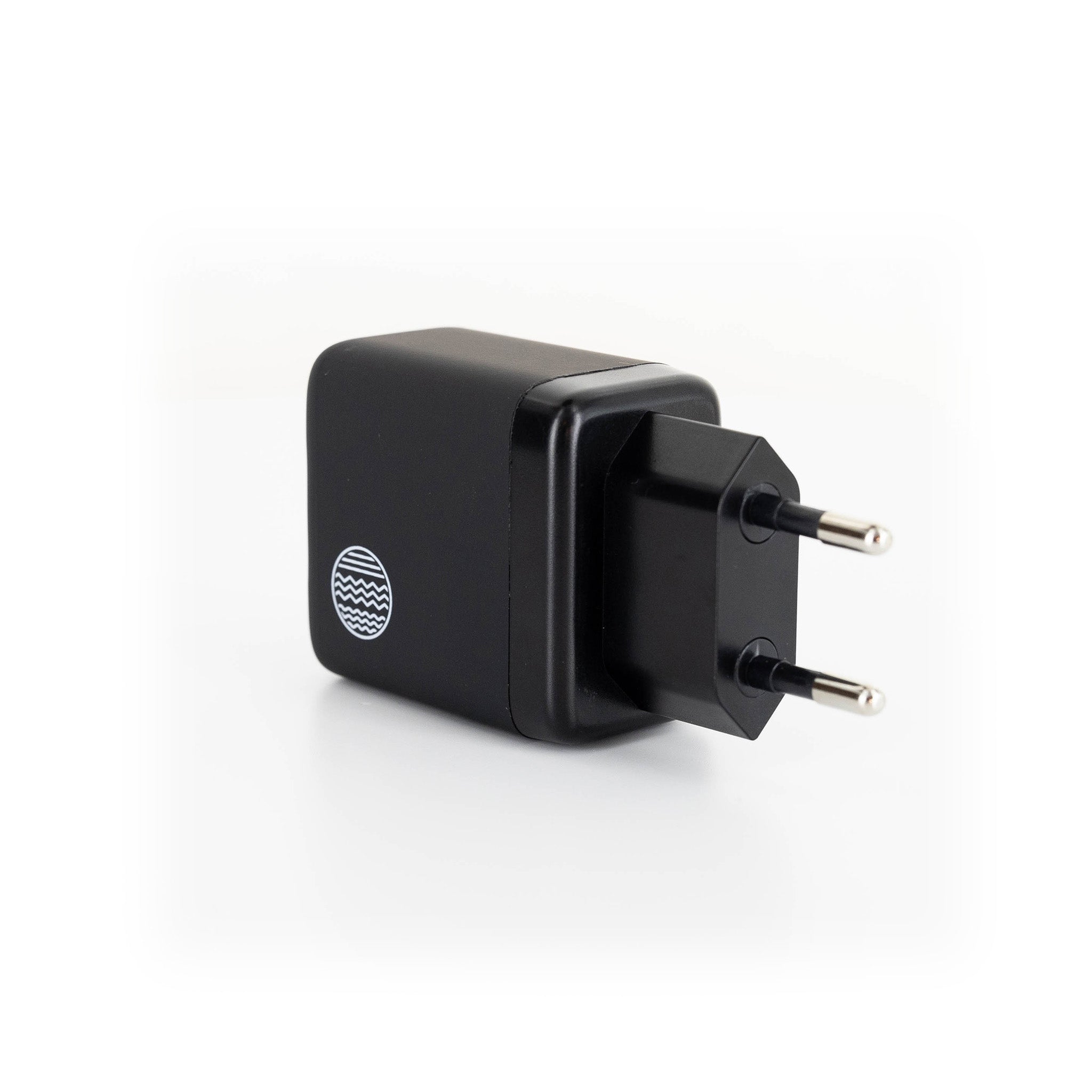 30W USB-A + USB-C Wall Charger (EU port) – Our Pure Planet