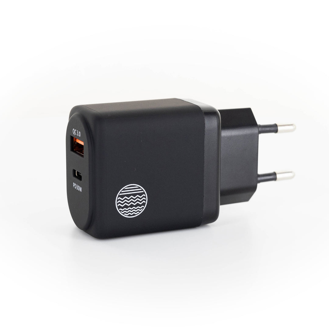 30W USB-A + USB-C Wall Charger (EU port)